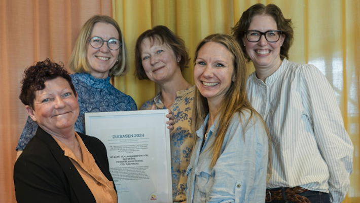 Ger tidigt stöd till barn och unga – vinner årets förbättringspris